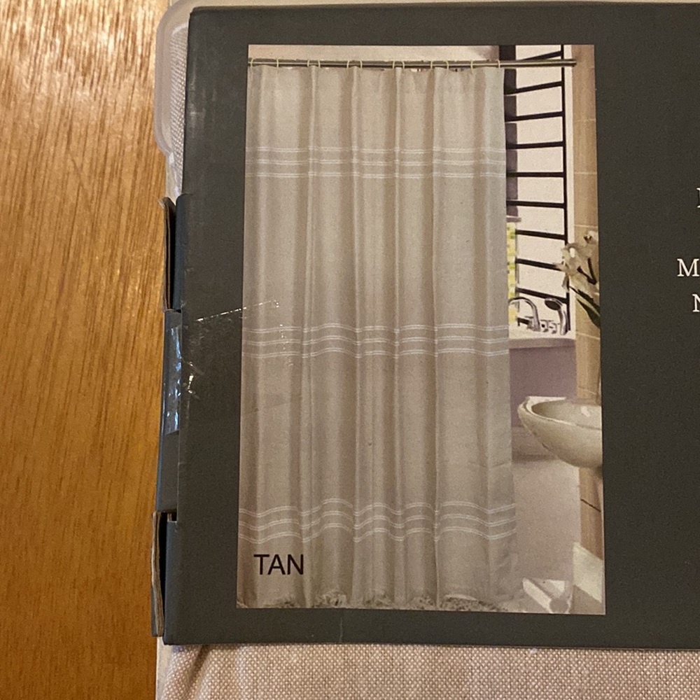 🧁 NWT Oxford Stripe 100% Cotton Tan Shower Curtain